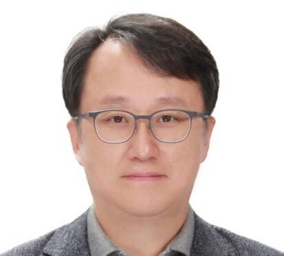 강준욱 국민통합비서관. 동국대 누리집 갈무리