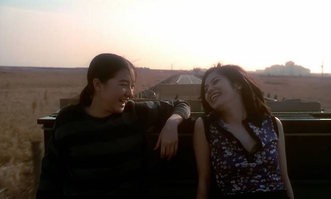 영화 <스왈로우테일 버터플라이> 스틸컷 / 사진출처. 왓챠피디아