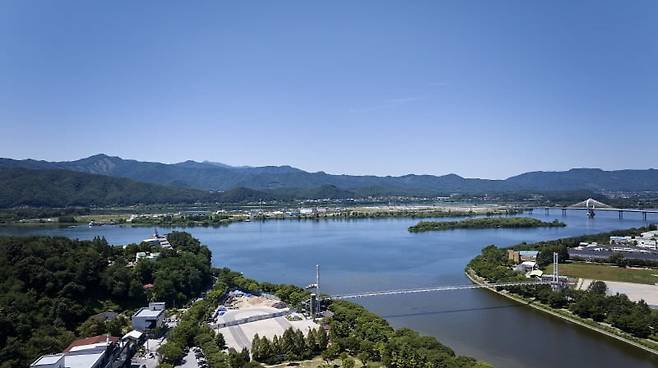 단지에서 바라본 의암호의 전경(예상)