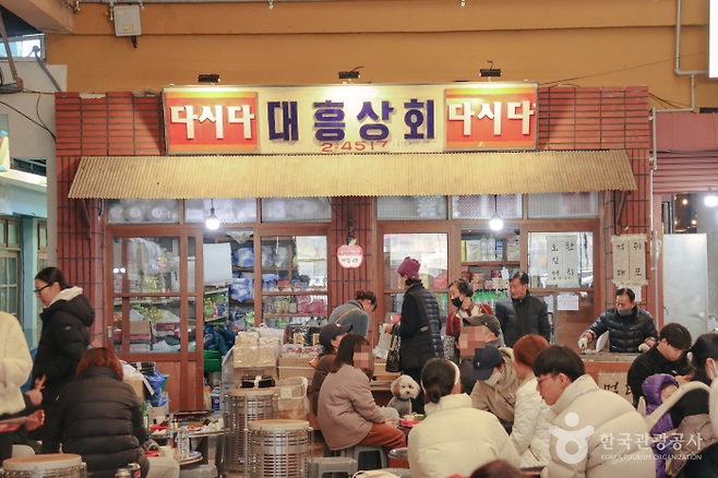 예산 시장 / 사진=한국관광공사