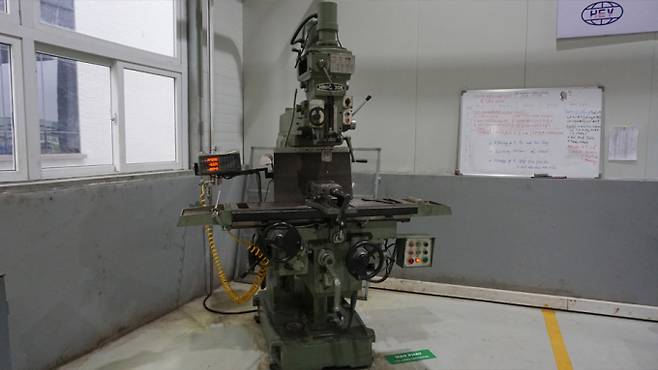 코스닥 상장을 추진하는 한라캐스트가 유사기업 관련 중요 기재사항을 수차례 바꾸면서 불확실성이 떠오른다. 사진은 한라캐스트 장비 이미지./사진=한라캐스트