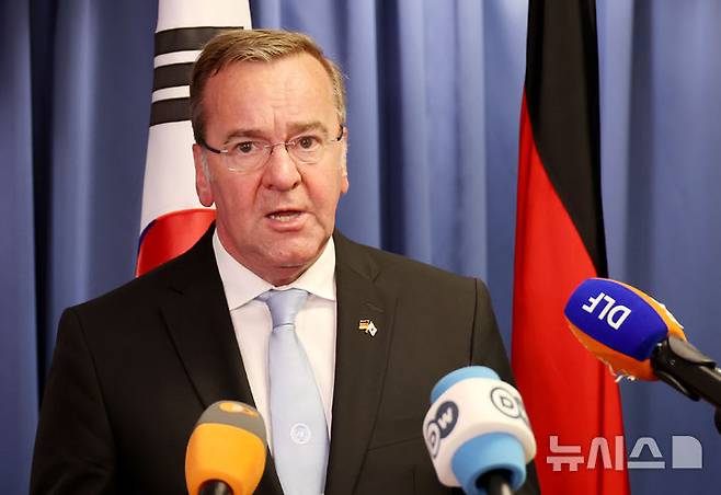 [서울=뉴시스] 사진공동취재단 = 보리스 피스토리우스 독일 국방부장관. 2024.08.02. photo@newsis.com