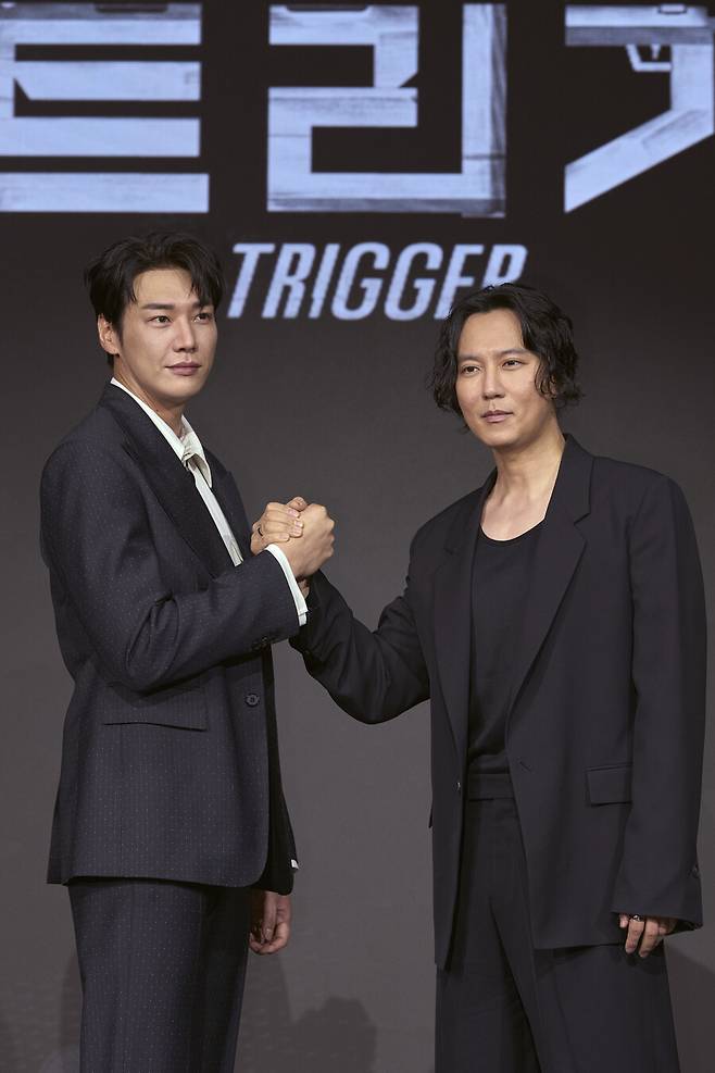 ▲ 김영광(왼쪽), 김남길. 제공| 넷플릭스