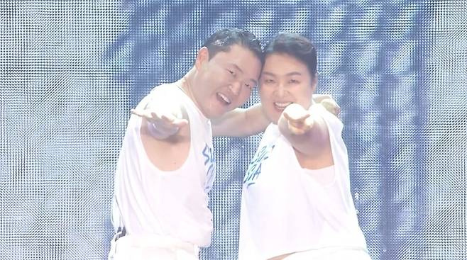 ▲ 싸이(왼쪽), 이수지. 출처| 싸이 유튜브 캡처