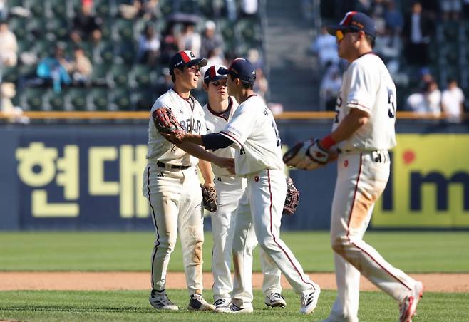 두산 베어스 선수단. /사진=두산 베어스 제공
