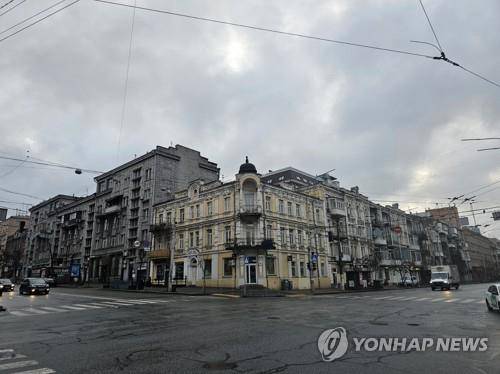 우크라이나 수도 키이우 시내 거리 [연합뉴스 자료사진]