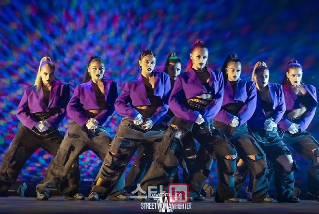 준우승을 한 에이지 스쿼드(사진=Mnet)