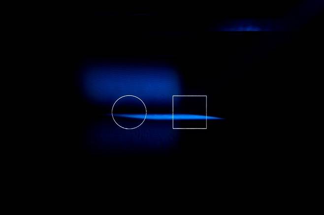 하이너 괴벨스, '겐코-안 03062', 2채널 비디오, 8채널 사운드, 조명, 물, 물결 생성 장치, 60분 (반복), MMCA 서울 (국립현대미술관 제공)