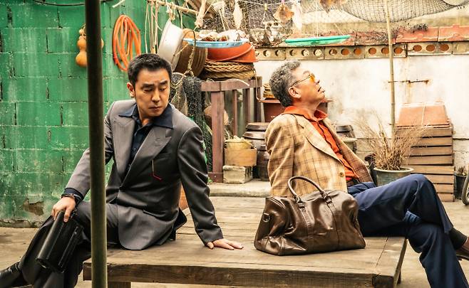 ‘파인: 촌뜨기들’ 4-5회 예고 스틸 (제공: 디즈니+)