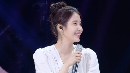 아이유가 예고 없는 등장을 통해 박보검에게 잊지 못할 선물을 안겼다. 사진=KBS