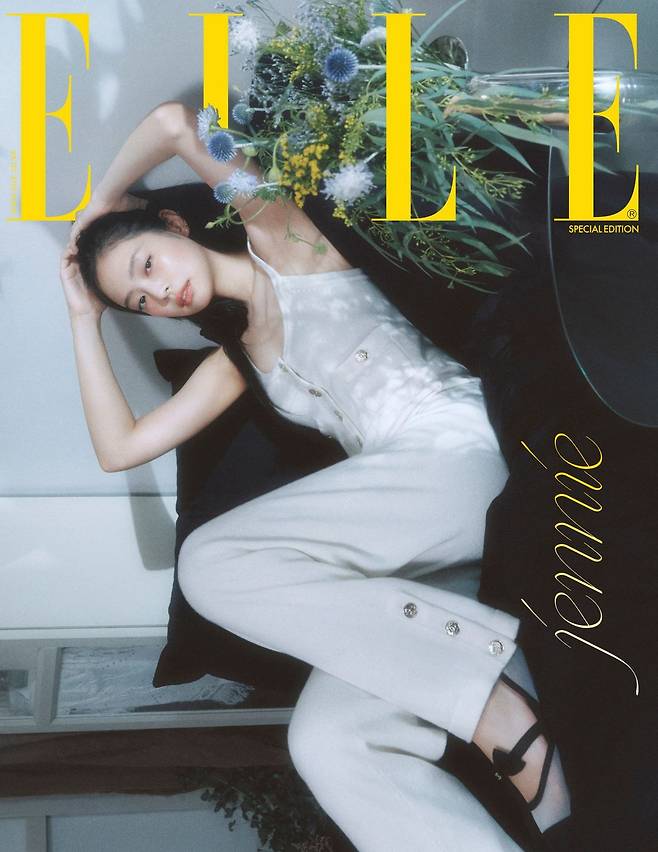 제니(JENNIE). 엘르코리아