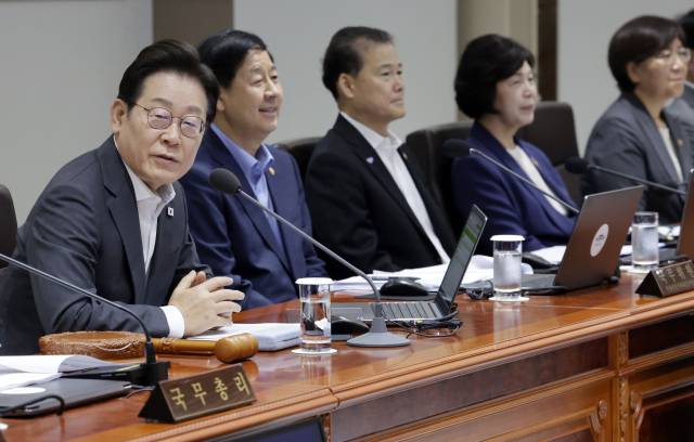 이재명 대통령이 22일 서울 용산 대통령실 청사에서 열린 국무회의에서 발언하고 있다. 연합뉴스