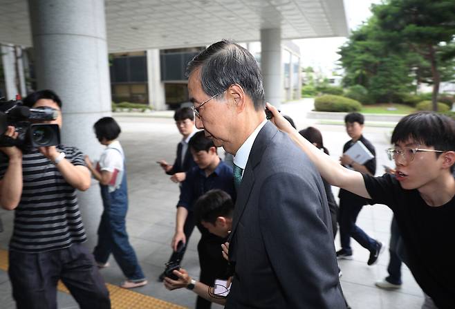 7월2일 한덕수 전 국무총리가 내란특검 조사를 받기 위해 서울고검 청사로 출석하고 있다. ⓒ연합뉴스