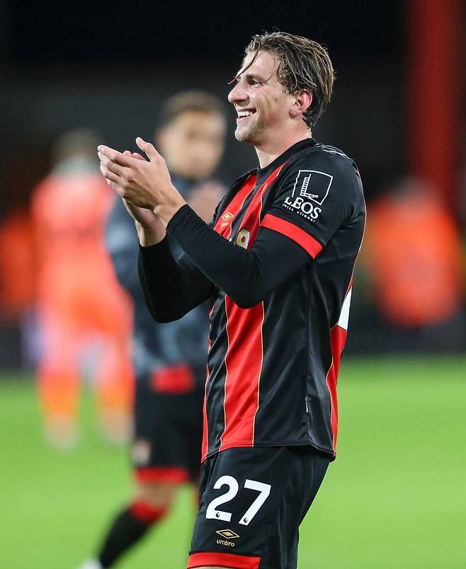 토트넘은 PSG와의 협상이 지지부진한 본머스의 우크라이나 센터백 자바르니의 영입전에 가세했다. 사진출처｜본머스 페이스북