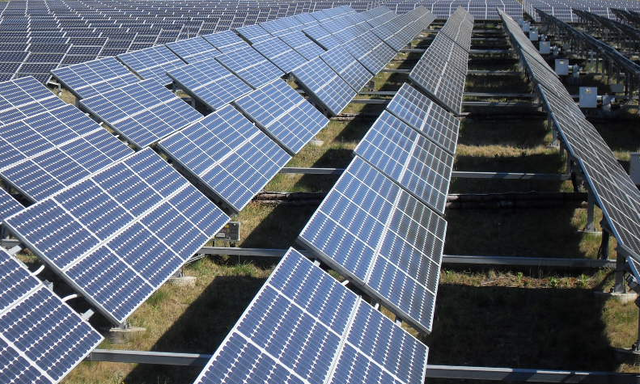 김천시 산지에 설치된 태양광 패널( 본 기사와 관계없음)