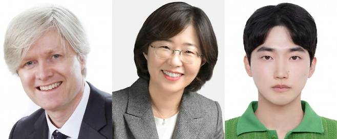 왼쪽부터 다런 월리엄스 교수, 정다운 연구교수, 이상훈 박사과정 학생. GIST 제공.