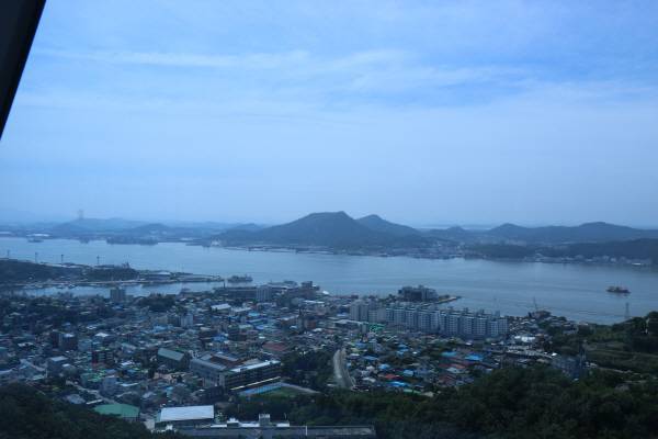목포 해상케이블카에서 바라본 시내 전경.