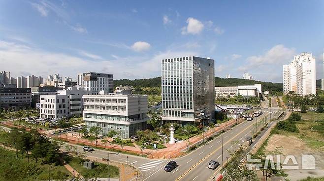 [서울=뉴시스] 한국해양교통안전공단(KOMSA) 본사 전경.