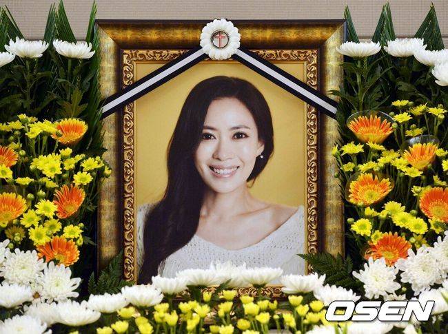 [사진공동취재단]故 유채영이 영정속에서 환하게 웃고 있다./photo@osen.co.kr