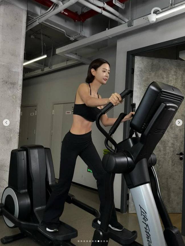 사진｜클라라 인스타그램