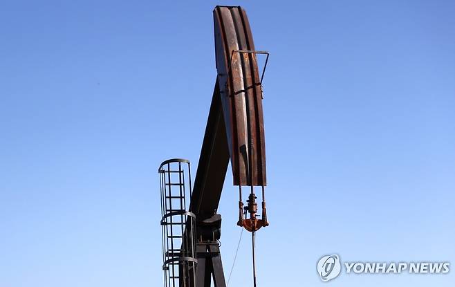 미국 캘리포니아주 잉글우드 유전 오일 펌프잭 [연합뉴스 자료제공]