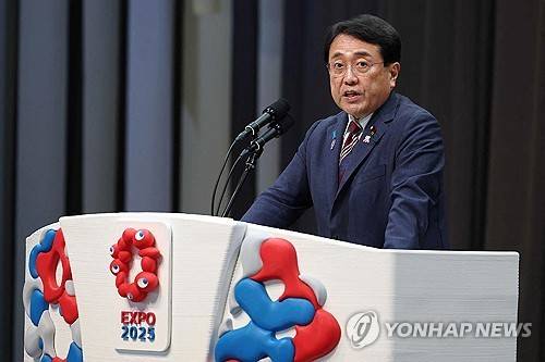 아카자와 료세이 일본 경제재생상 [지지 AFP 연합뉴스 자료사진. 재판매 및 DB 금지]