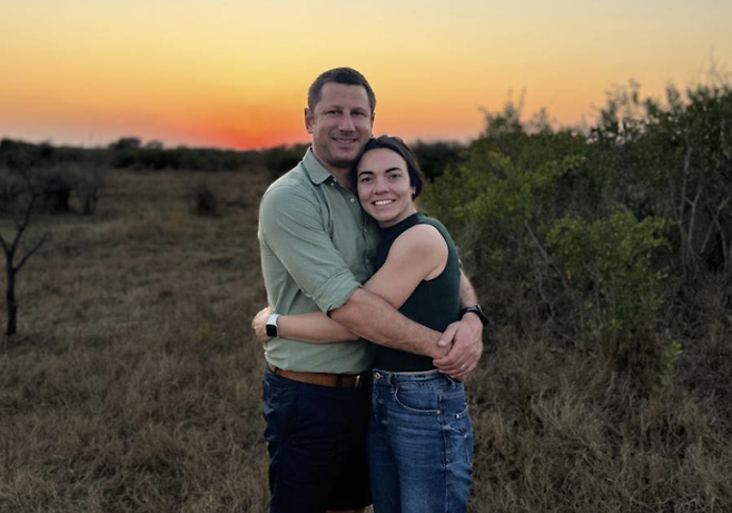 곤드와나 프라이빗 게임 리저브의 최고경영자(CEO)이자 공동 소유주인 FC 콘라디(왼쪽). 곤드와나 프라이빗 게임 리저브 페이스북