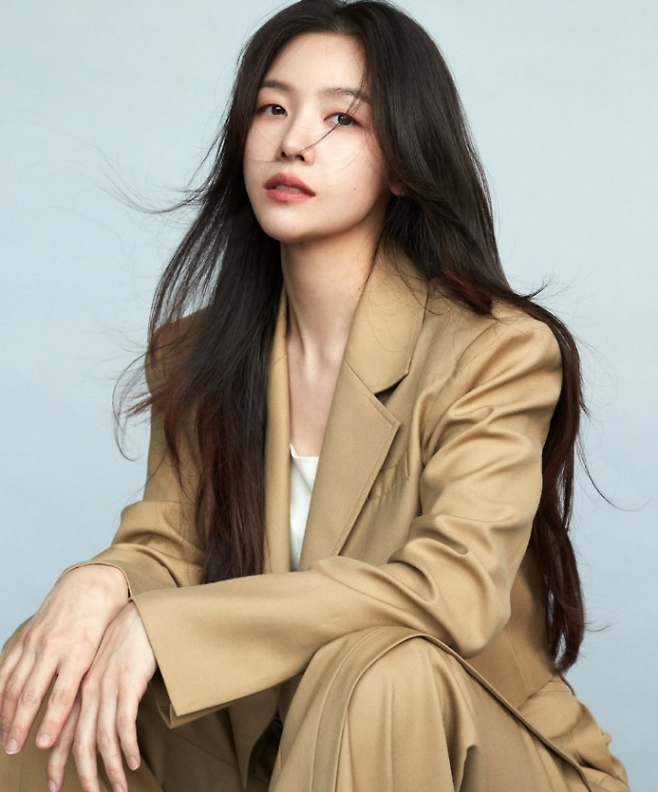 걸스데이 방민아, 뮤지컬 ‘어쩌면 해피엔딩’ 캐스팅…10주년 공연 빛낸다(사진 출처:민아 SNS)