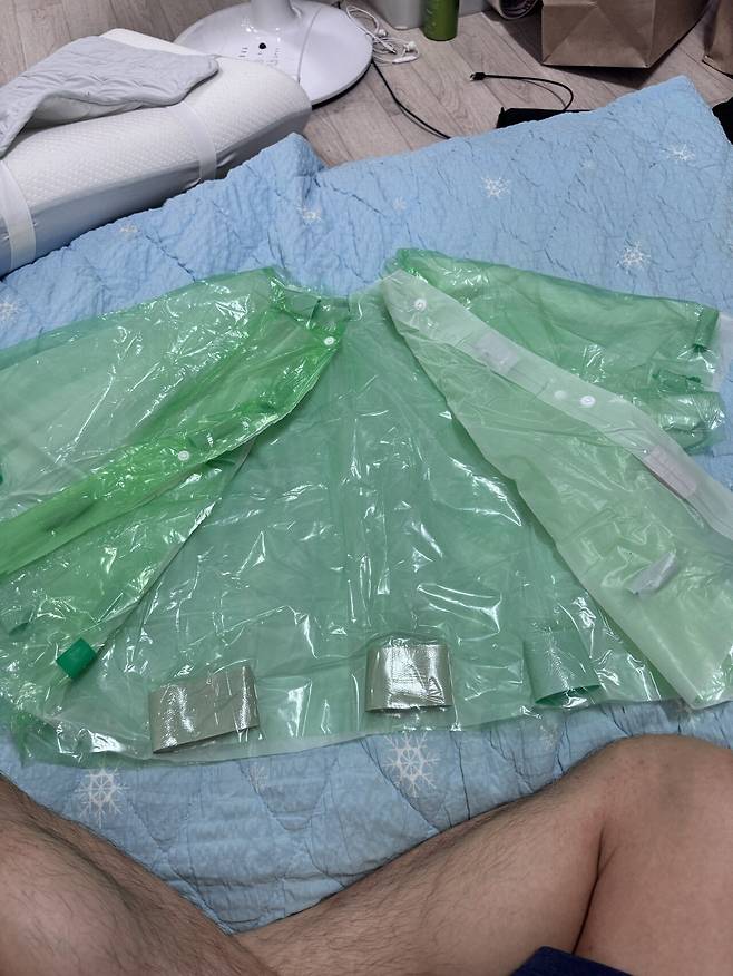 P20250725_155234616_41C47300-1875-4BB9-90EF-395897F46746.JPG 케데헌의 사자보이즈 복근 코스프레 해봤다.