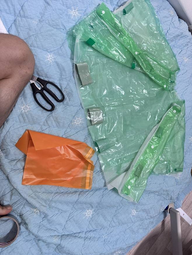 P20250725_155652622_808AEC7E-C914-4C27-93F5-40511ECC2849.JPG 케데헌의 사자보이즈 복근 코스프레 해봤다.