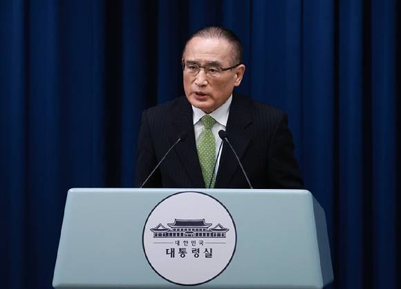 위성락 국가안보실장이 25일 서울 용산 대통령실 청사에서 강훈식 대통령비서실장 주재로 열린 통상대책회의 관련 브리핑을 하고 있다. 2025.7.25 [사진=연합뉴스]