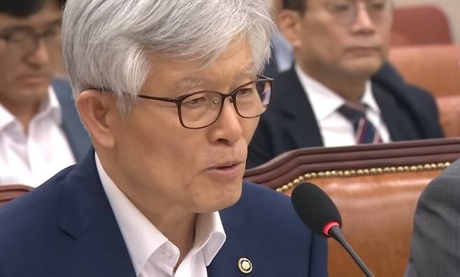 최동석 신임 인사혁신처장.