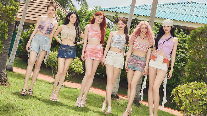 ▲ 핫 서머 페스티벌의 문을 여는 첫 날인 29일 걸그룹 STAYC의 멤버 윤과 수민이 각각 시구와 시타를 맡을 예정이다&nbsp;[KIA 타이거즈]