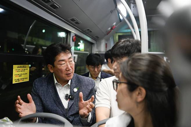심야 대학N버스. *재판매 및 DB 금지