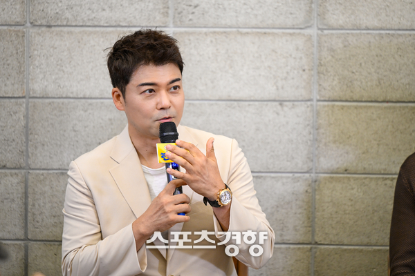 방송인 전현무. 사진 스포츠경향DB