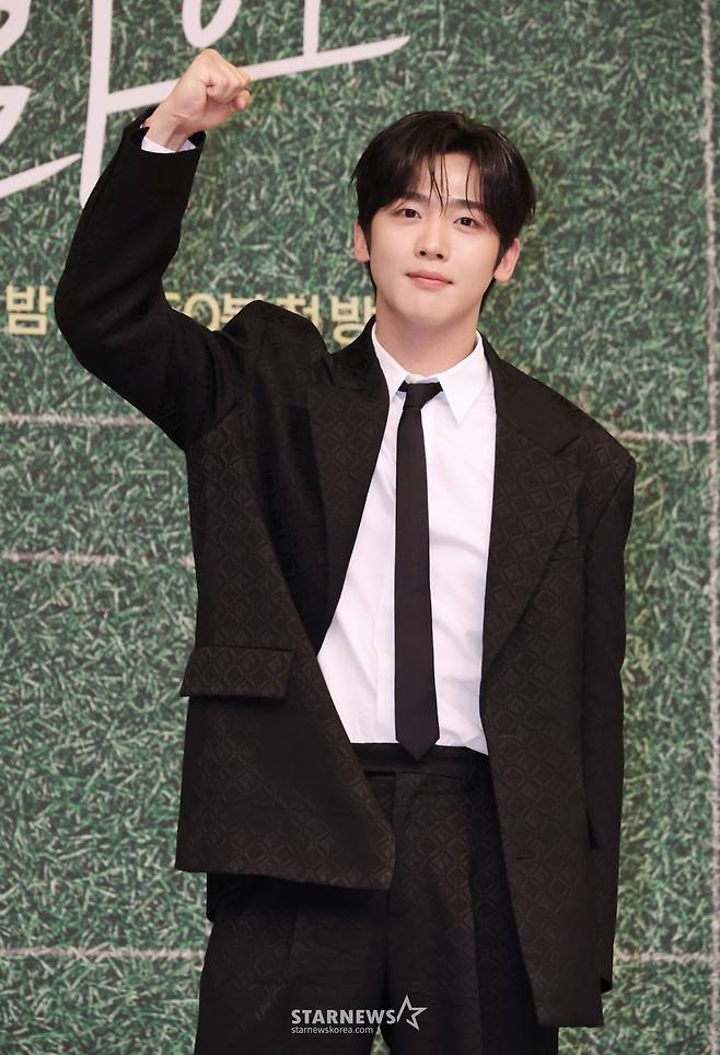 배우 김요한이 25일 오후 서울 양천구 SBS 사옥에서 진행된 금토드라마 '트라이: 우리는 기적이 된다' 제작발표회에 참석해 포즈를 취하고 있다.  예측불허 괴짜감독 주가람과 만년 꼴찌 한양체고 럭비부가 전국체전 우승을 향해 질주하는 코믹 성장 스포츠 드라마 '트라이: 우리는 기적이 된다'는 오늘(25일) 첫 방송된다. /2025.07.25 /사진=이동훈 photoguy@