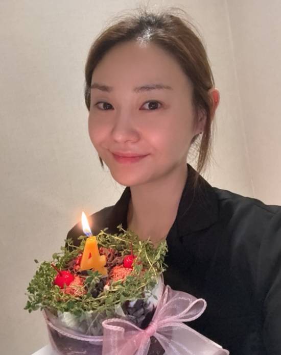 /사진=윤주 개인계정