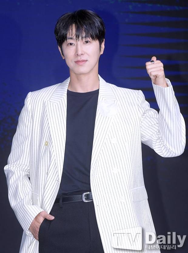 파인 촌뜨기들 정윤호