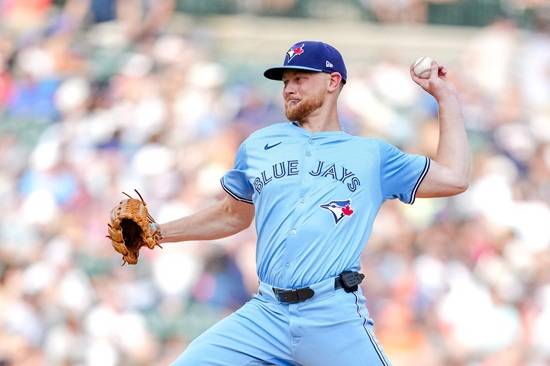 ​​​​토론토 블루제이스 에릭 라우어가 25일(한국시간) 미국 미시간주 디트로이트의 코메리카 파크에서 열린 2025 미국 메이저리그(MLB) 디트로이트 타이거스전에 선발 등판해 8이닝 5피안타(1피홈런) 무사사구 6탈삼진 1실점을 기록, 시즌 5호 선발승을 올렸다. 연합뉴스