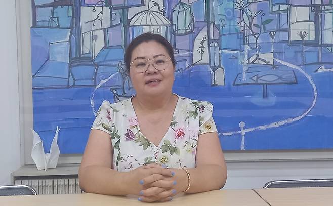 진정아 중미 카리브 한글학교협의회 회장 (서울=연합뉴스) 박현수 기자 = 중미 카리브 한글학교협의회 회장이자 멕시코 몬테레이 한글학교 교장인 진정아 회장은 24일 연합뉴스와의 인터뷰에서 "전 세계 한글학교 교사들은 보이지 않는 곳에서 묵묵히 뿌리를 이어가고 있다"며 "더 많은 이들이 함께해 주기를 소망한다"고 강조했다. 2025. 07. 24. phyeonsoo@yna.co.kr