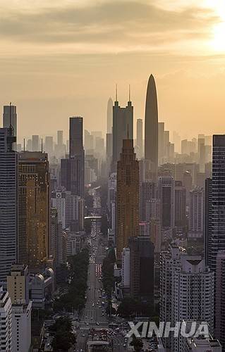 중국 선전의 번화가 [신화 연합뉴스 자료사진. 재판매 및 DB 금지]