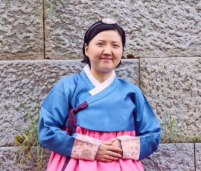 고려인 교사 채 옐레나 재외동포협력센터의 'CIS 고려인 교사 연수'에 참가한 우즈베키스탄 고려인 교사 채 옐레나. 한국문화 체험으로 창경궁을 방문했다. [재외동포협력센터 제공. 재판매 및 DB 금지]