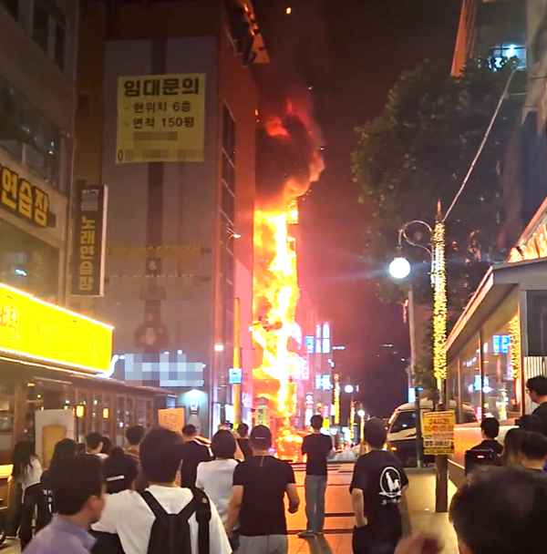 구월동 로데오거리 상가 화재. [사진=독자 제공]