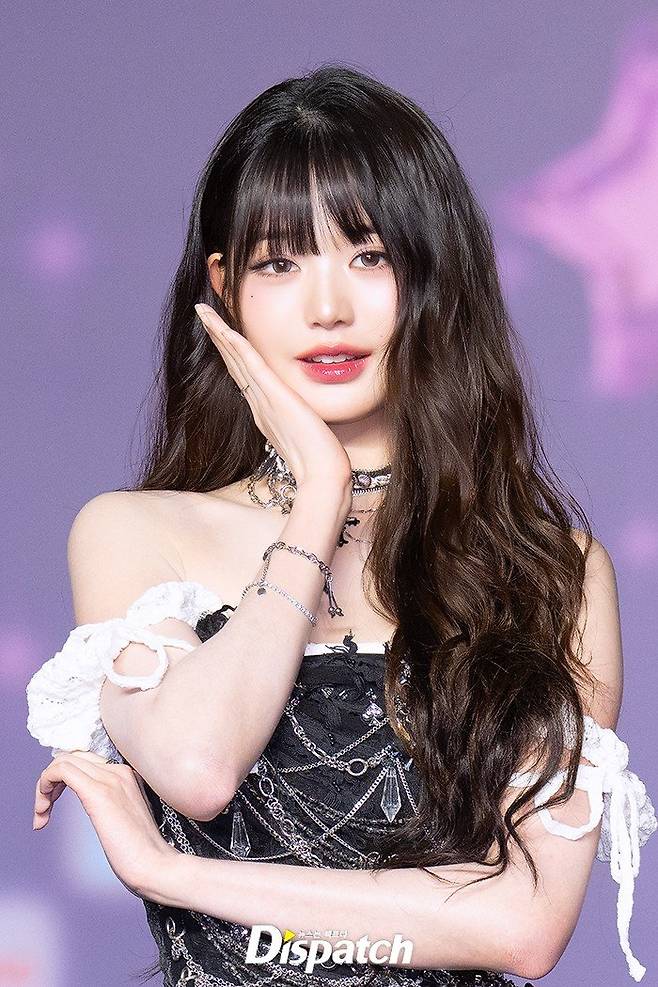 5.jpg 오늘자 SBS 가요대전 썸머 블루카펫 아이브 장원영