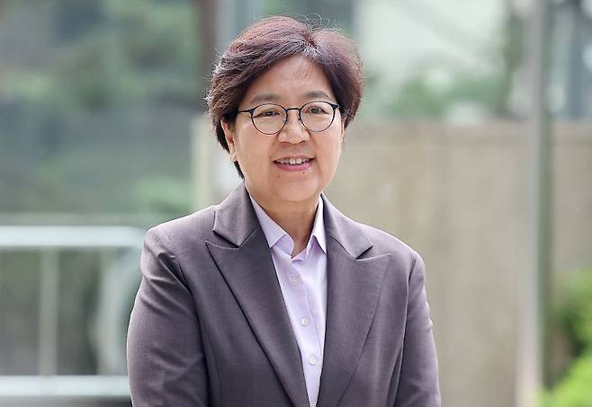 정은경 보건복지부 장관 후보자가 30일 오전 서울 중구 소월로 T타워에 마련된 인사청문회 준비 사무실로 출근하고 있다. 2025.6.30 사진=뉴스1