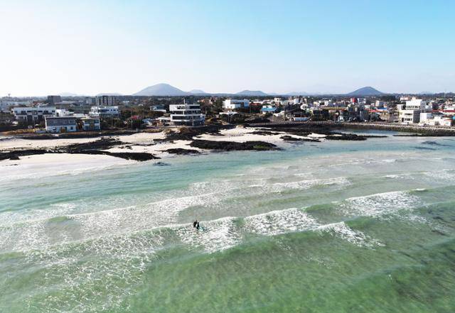 제주 구좌읍 세화해변. 최흥수 기자