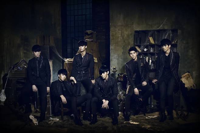 VIXX's "Voodoo" concept photo (Jellyfish Entertainment)