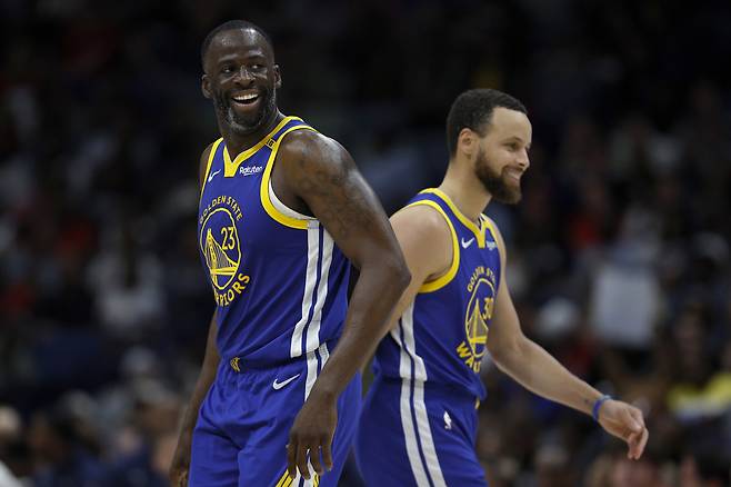 드레이먼드 그린(왼쪽)과 스테픈 커리. 게티이미지코리아