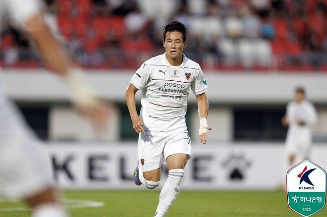 포항 스틸러스 풀백 이태석. /사진=한국프로축구연맹 제공