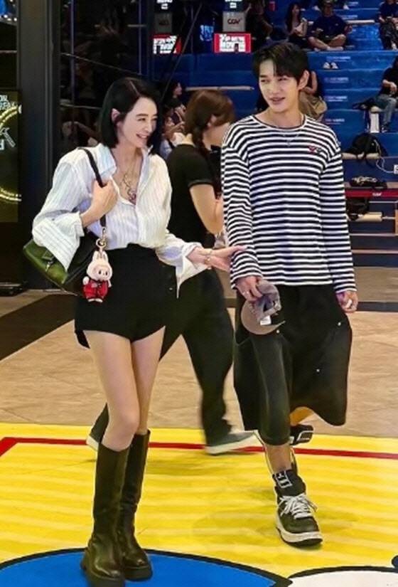 김혜수, 윤상현 /사진=김혜수 SNS